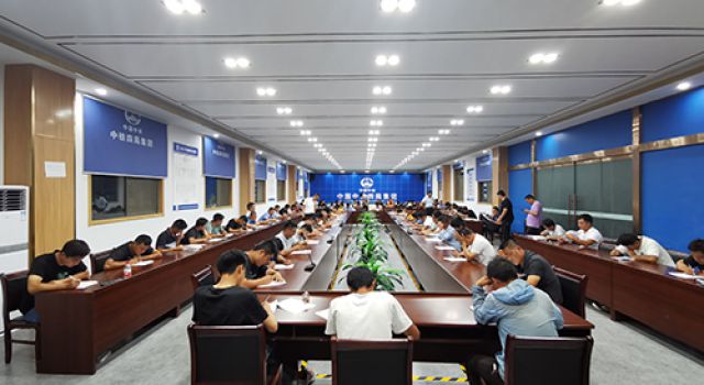 京台改扩建项目对现场技术管理人员进行考核测试 京台改扩建项目对现场技术管理人员进行考核测试