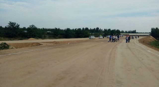 河北津石赵各庄互通路基首次交验 河北津石赵各庄互通路基首次交验