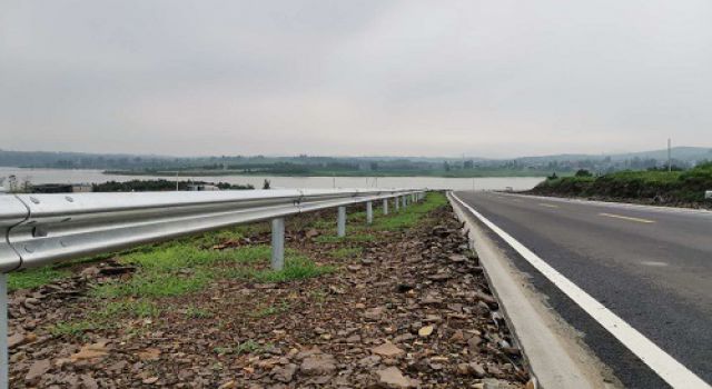 立足农村公路建设,助力乡村振兴 立足农村公路建设,助力乡村振兴