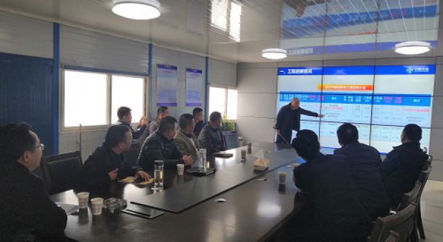 四川阿坝州州委常委、副州长徐春调研汶马高速C15合同段