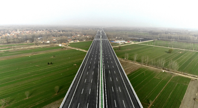 台辉高速公路豫鲁界至台前互通段顺利通过交工验收 台辉高速公路豫鲁界至台前互通段顺利通过交工验收