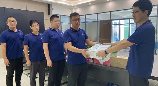 夏送清凉暖人心，细心关怀鼓干劲——四公司设计室开展2021年度“为员工办实事、平安度夏送清凉”