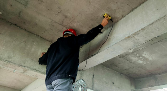 省厅执法局委托检测单位对济高房建项目主体工程验收检测