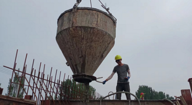 枣庄市峄城区S318郯兰线项目小箱梁预制顺利完成