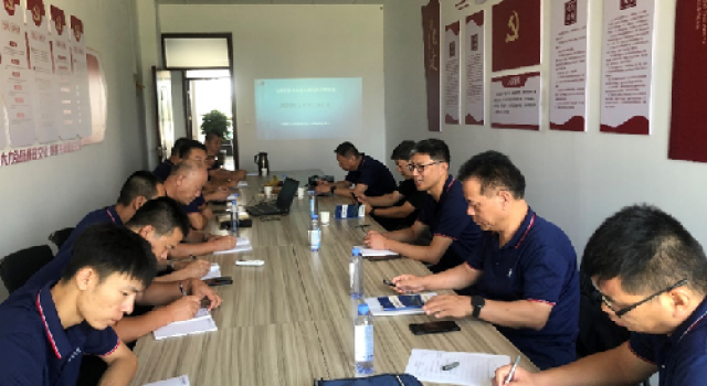 总公司对安鹤高速总监办进行半年检查