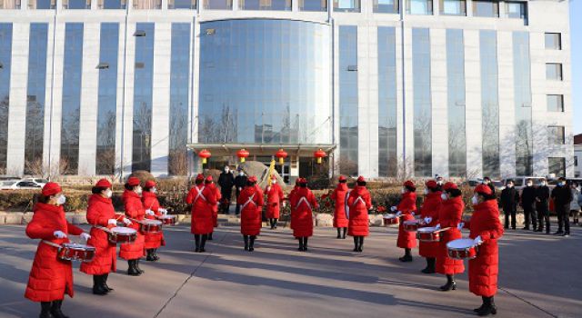 锣鼓喧天喜迎员工、东泰咨询开工大吉! 锣鼓喧天喜迎员工、东泰咨询开工大吉!