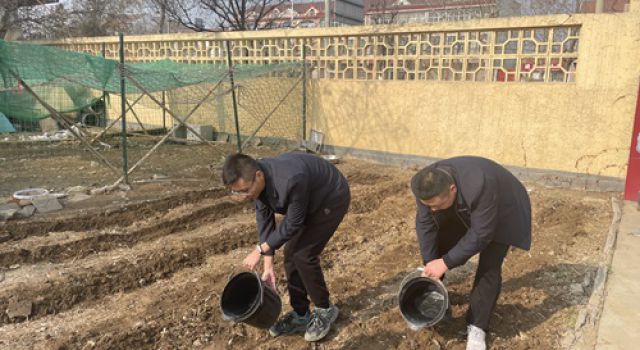 春耕播种希望,绿意点亮未来-经十路总监办组织开展春耕活动 春耕播种希望,绿意点亮未来-经十路总监办组织开展春耕活动