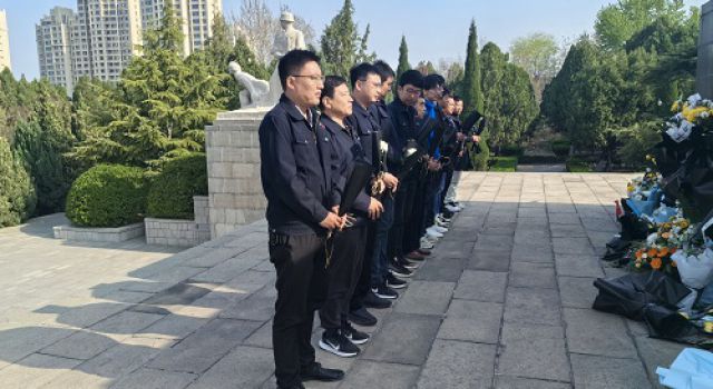 清明祭英烈、共铸中华魂----经十路东延工程淄博段第二总监办祭扫烈士陵园活动 清明祭英烈、共铸中华魂----经十路东延工程淄博段第二总监办祭扫烈士陵园活动